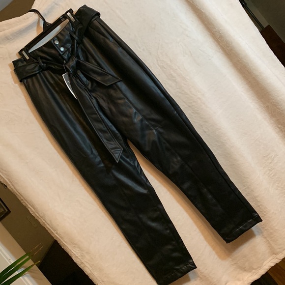 BNWT Kaffe faux leather belted pants - Picture 2 of 9